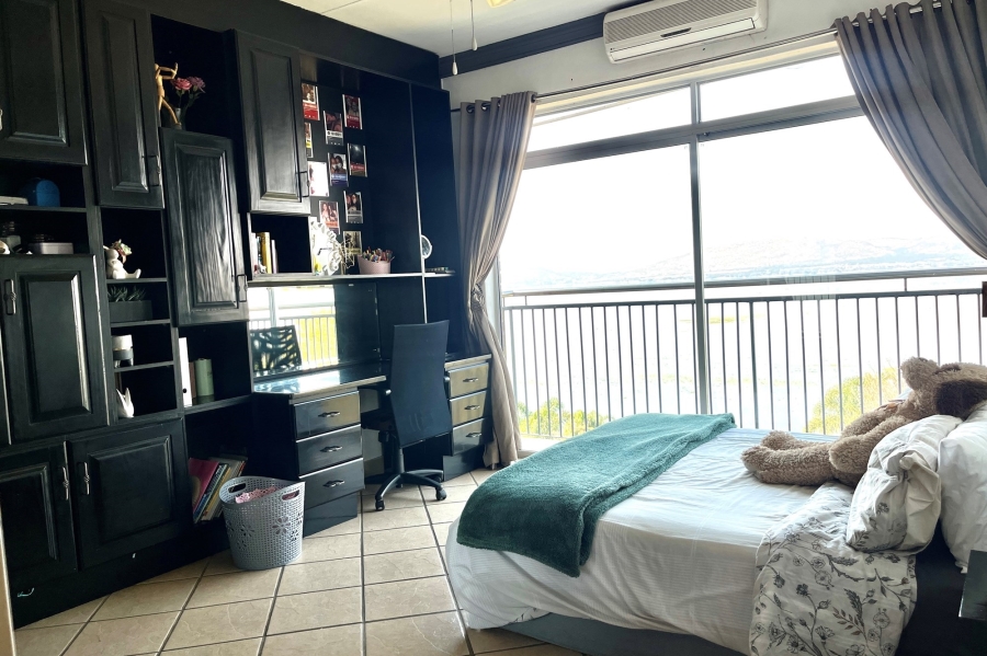 3 Bedroom Property for Sale in Kosmos North West
